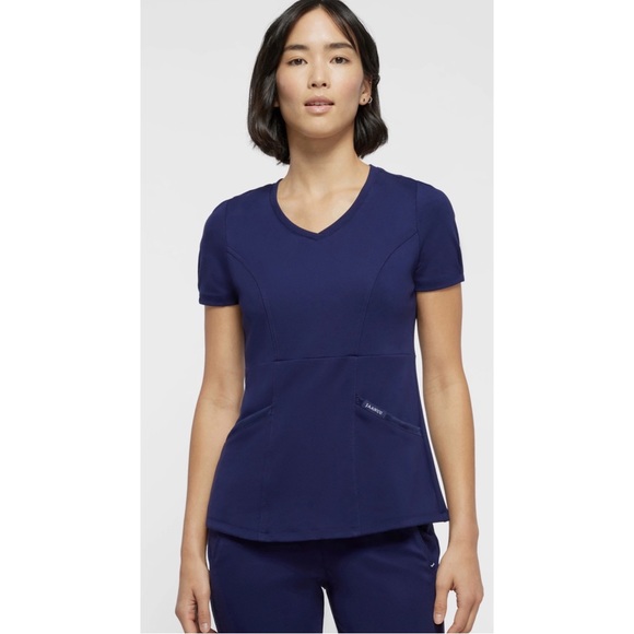 Jaanuu Tops Jaanuu Princess Seam Vneck Scrub Top Size Small Poshmark